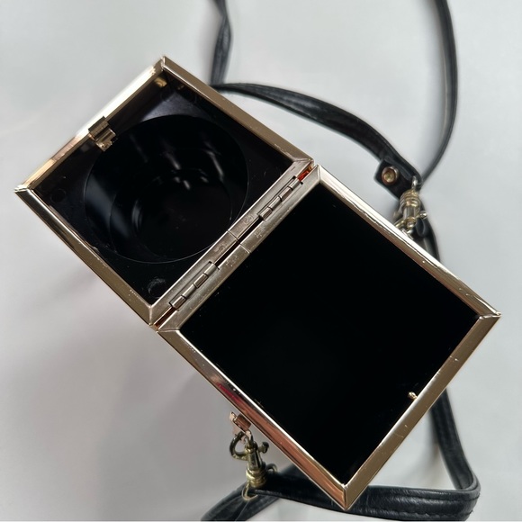 Vintage Barbie Lipstick Purse - Picture 7 of 8